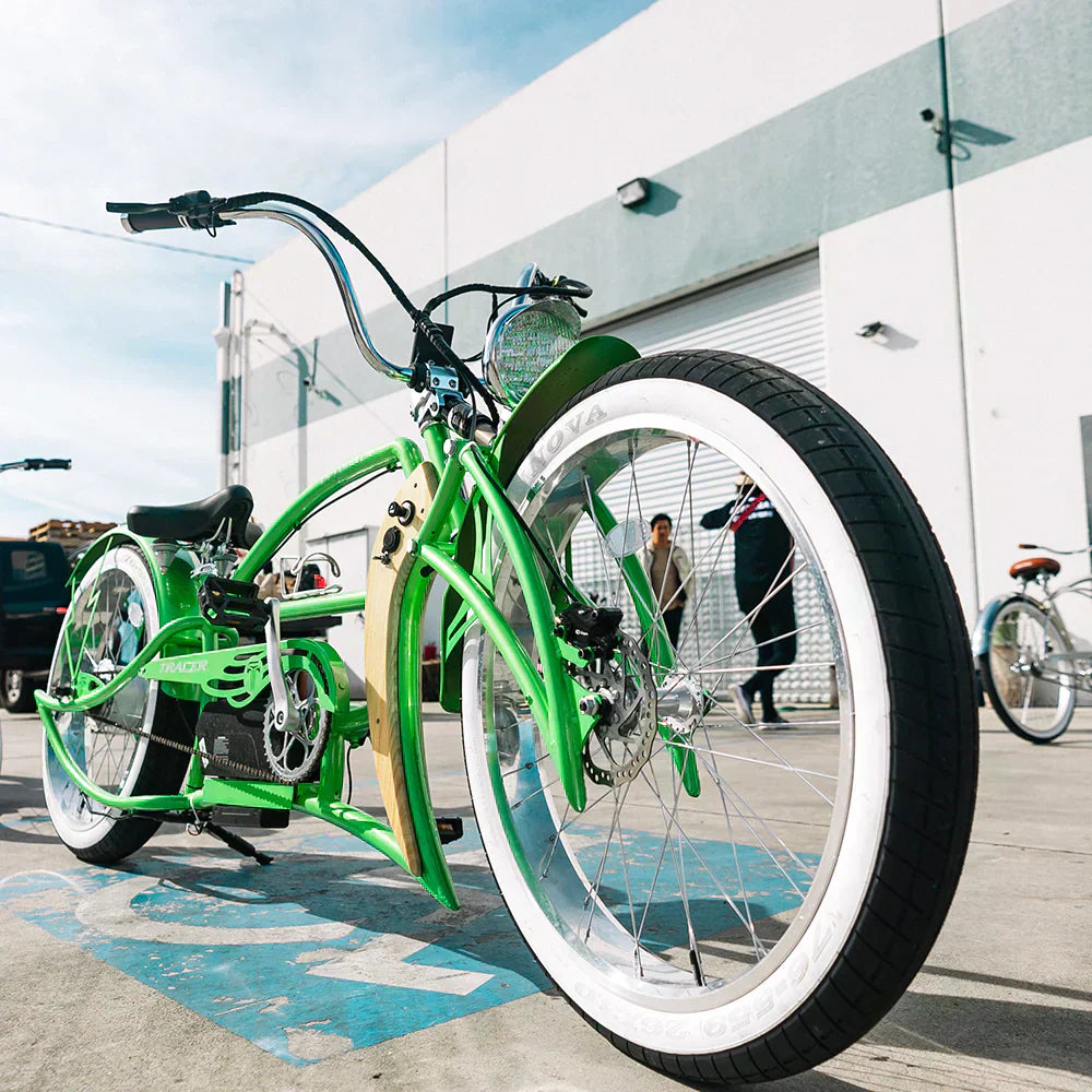 Chopper E-Bikes ideal for summer rides, combining comfort and style for an enjoyable seasonal cycling experience.