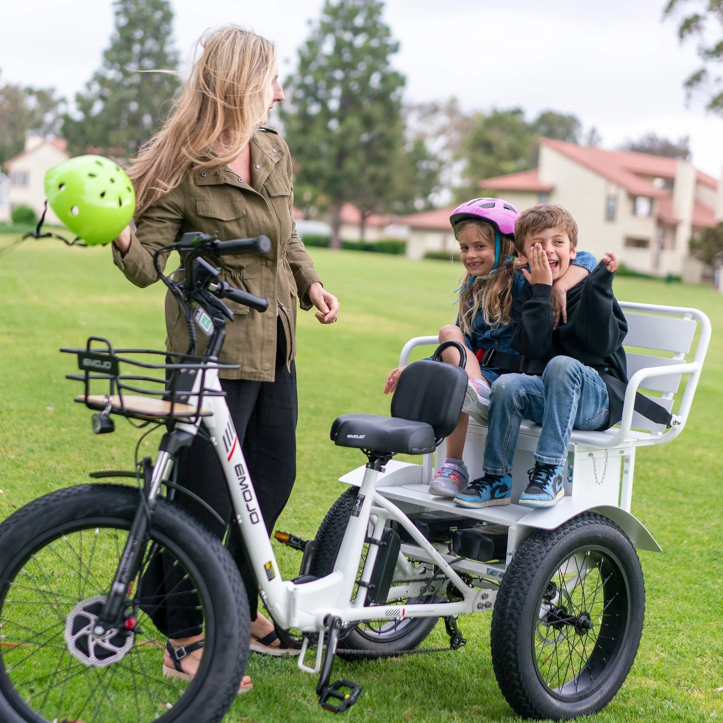 EMOJO BISON PRO Urban Cruiser Electric Trike/Tricycle - 750W Cargo Door Dash Passenger Seat