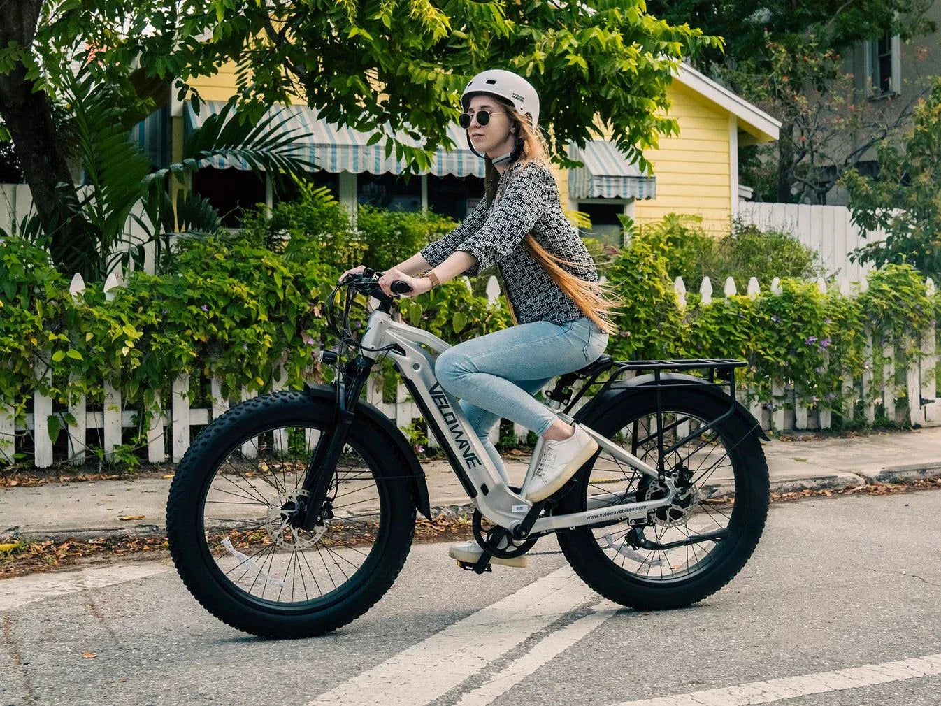 High-performance fat tire ebike designed for enhanced stability and all-terrain cycling experiences.